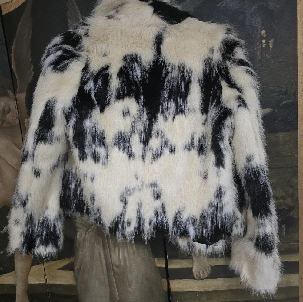 Topshop Vintage Black And White Faux Fur Coat Excellent Condition Size 4 - Picture 2 of 8